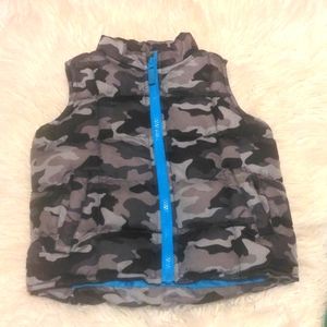 Cherokee Padded Gray Camo Vest 2-3 toddler